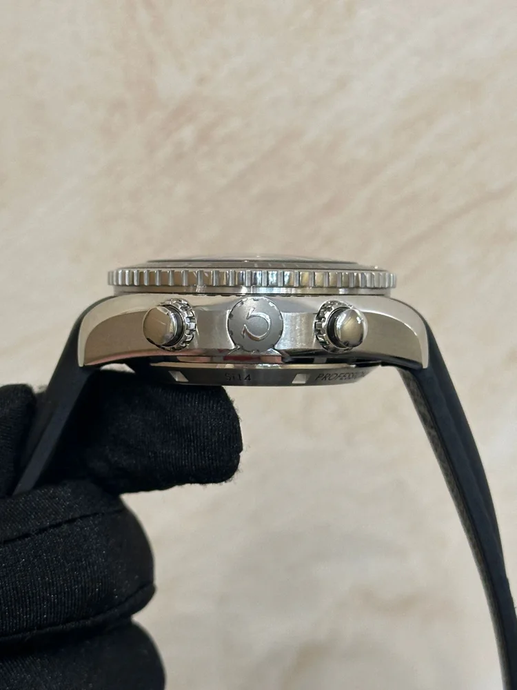 Omega Seamaster Planet Ocean 600M Chronograph